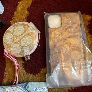 11 pro max case and airpod holder